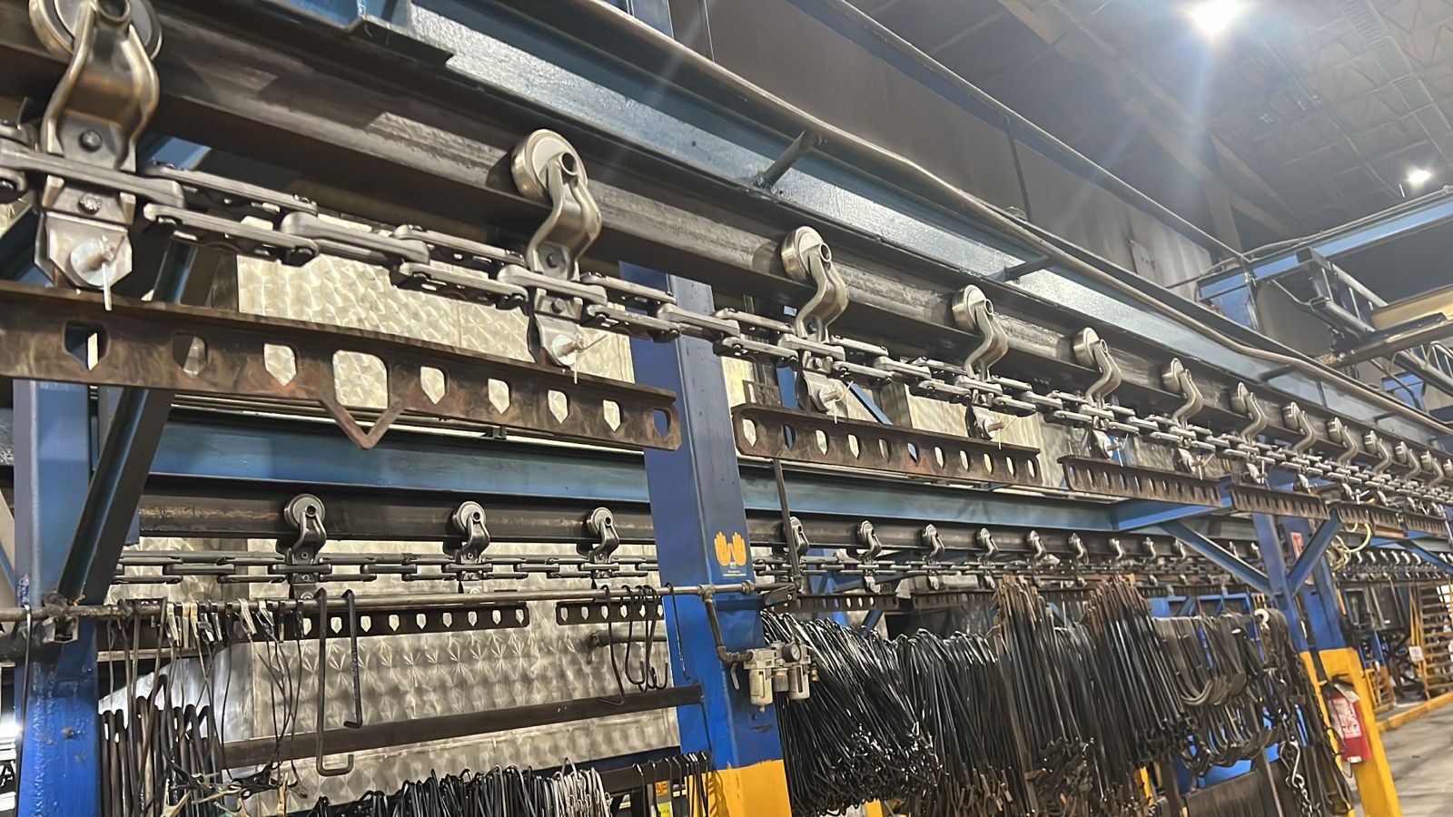 Conveyor instalado PPG